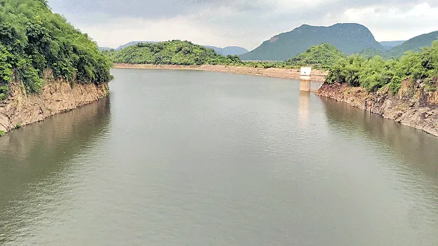 ఏలేరులో పెరుగుతున్న నీటి నిల్వలు