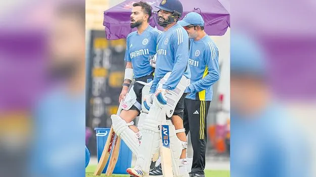 Indian Cricket: కోహ్లీ, రోహిత్‌ సైడవ్వాల్సిందేనా