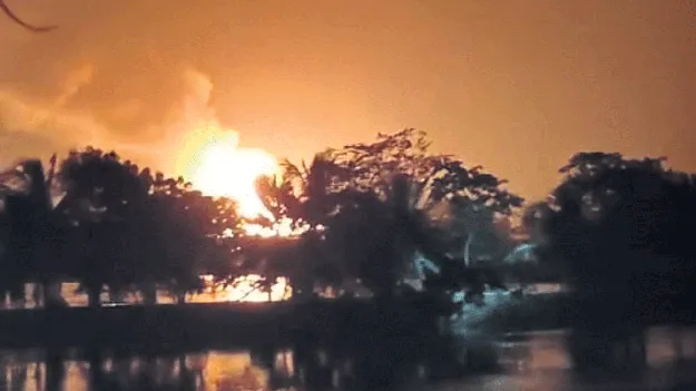 ఓఎన్‌జీసీ గ్యాస్‌ పైప్‌లైన్‌ లీక్‌ 