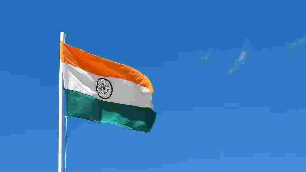 Independence Day 2025: ఆగస్టు 15న జెండా ఎగురవేసేటప్పుడు పాటించాల్సిన రూల్స్..