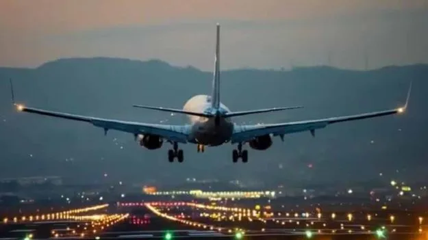 India-China Flights: నాలుగేళ్ల తర్వాత చైనాకు విమాన సర్వీసులు.. కేంద్రం కీలక నిర్ణయం