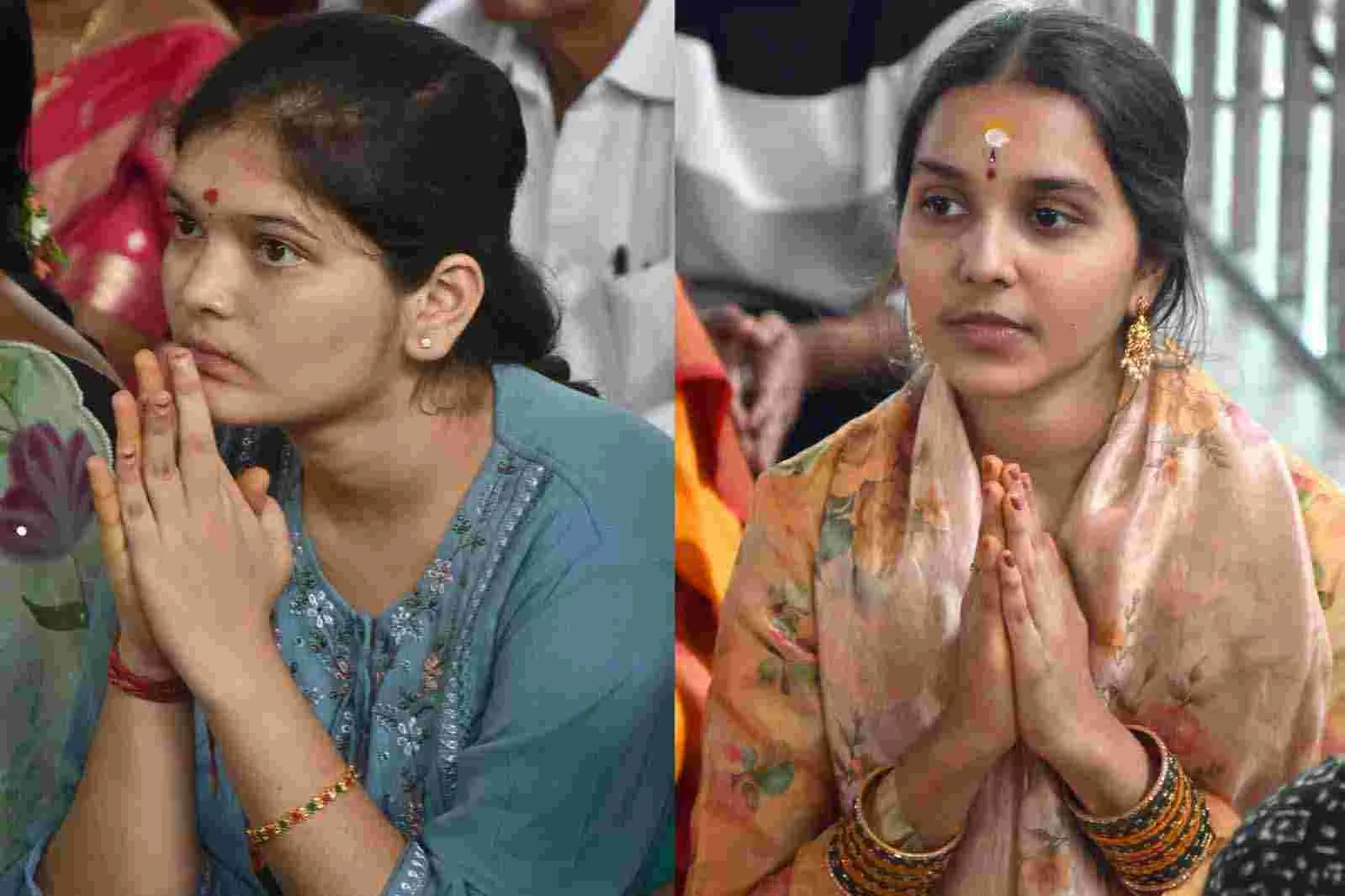 Varalakshmi Vratam: వరలక్ష్మీ వ్రత మహోత్సవం.. చార్మినార్ వద్ద భక్తుల సందడి..