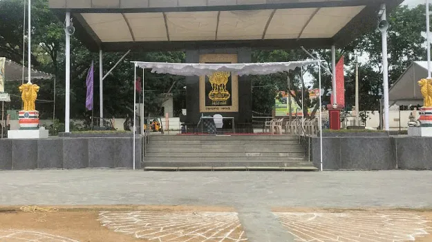  పంద్రాగస్టు వేడుకలకు పరేడ్‌ మైదానం ముస్తాబు