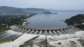 Metturu Dam: మేట్టూరుకు జలకళ.. ఐదోసారి పూర్తి స్థాయిలో నిండిన జలాశయం