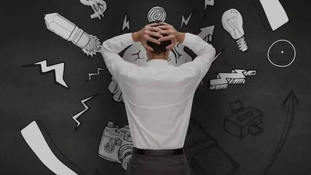 Overthinking Symptoms: ఓవర్ థింకింగ్ ట్రాప్‌లో పడ్డారా? పరిష్కార మార్గాలు ఇవే..