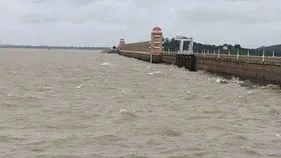 Tungabhadra River: శాంతించిన తుంగభద్రమ్మ