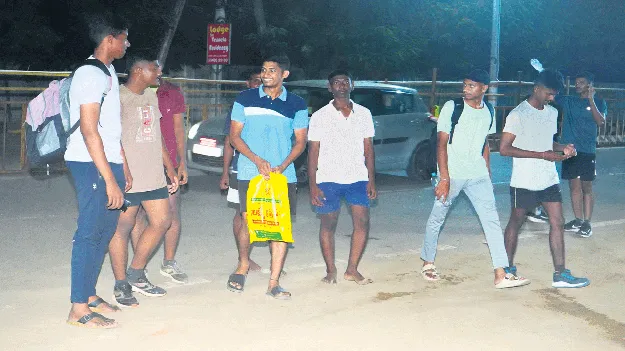 పదరా.. పదరా.. పదరా..