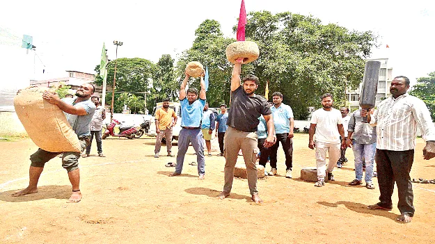 sports celebrations : ఉత్సాహంగా గ్రామీణ క్రీడల పోటీలు