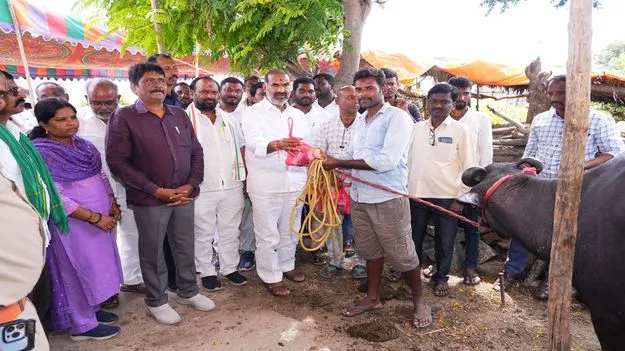 Raajanna siricilla :  పల్లె మురిసేలా ’అభివృద్ధి’ జాతర