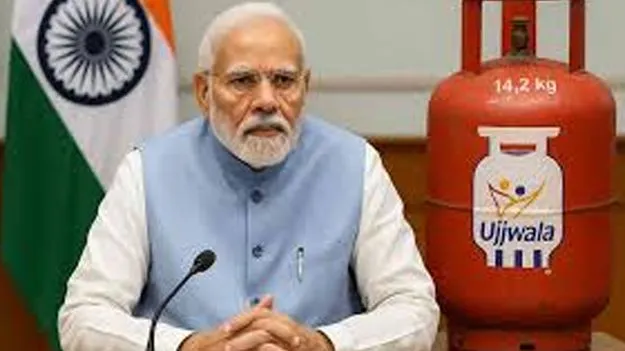 Ujjwala Yojana: ఉజ్వలకు రూ.12 వేల కోట్లు