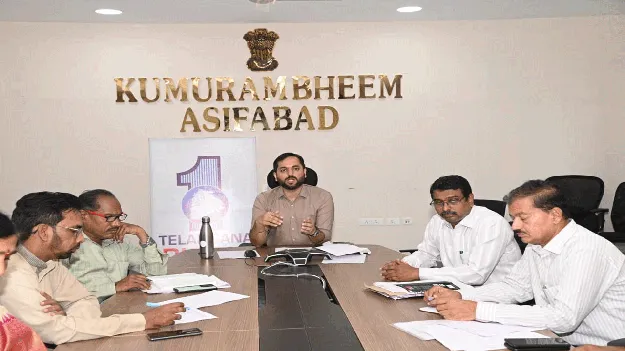 kumaram bheem asifabad-  అభివృద్ధి పనులను త్వరగా పూర్తి చేయాలి
