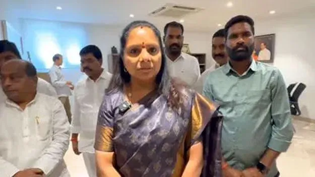 Kavitha: రైతులు, పేదలపై ఎందుకింత పగ ?: కవిత