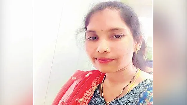 Suspicion of Infidelity: వివాహేతర సంబంధం అనుమానంతో భార్యను కడతేర్చిన భర్త