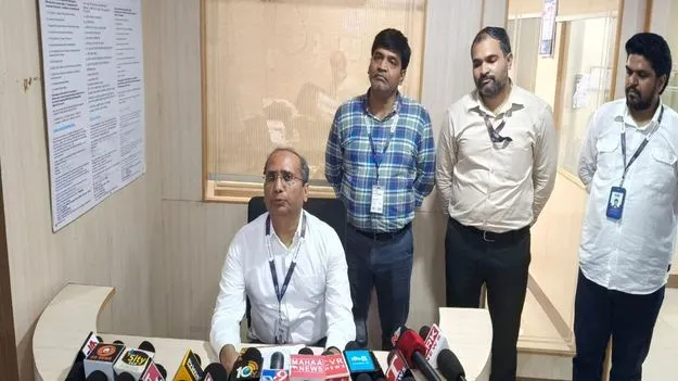 బ్యాంకు స్కామ్‌లో రూ. 13.71 కోట్లు స్వాహా