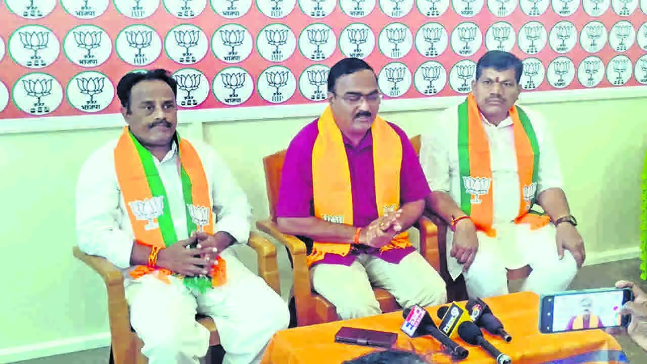 BJP: జిల్లా కేంద్రం తరలింపు అపోహే