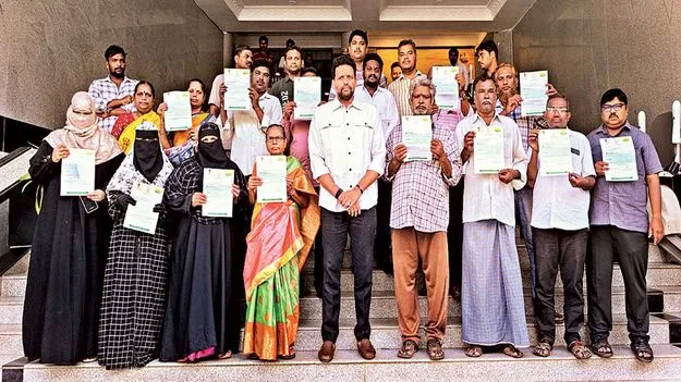 పేదలకు వరం సీఎంఆర్‌ఎఫ్‌