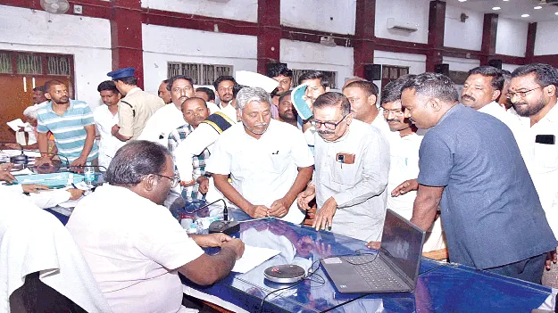   మెంటాడను మన్యంలో కలపొద్దు