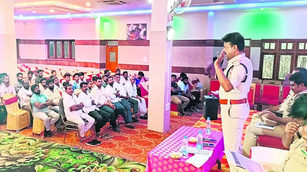 FESTIVAL: పండుగను ప్రశాంతంగా జరుపుకోండి