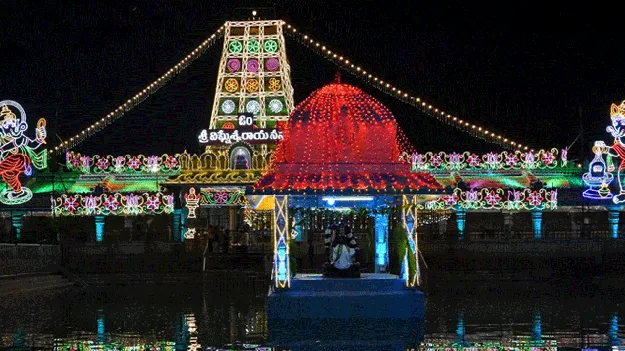 చవితి వేడుకలకు కాణిపాకం సిద్ధం