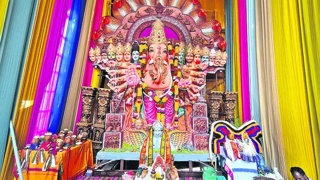 GOD: జై జై గణేషా..!