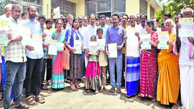 MLA: ప్రజలకు అండగా ప్రభుత్వం : ఎమ్మెల్యే