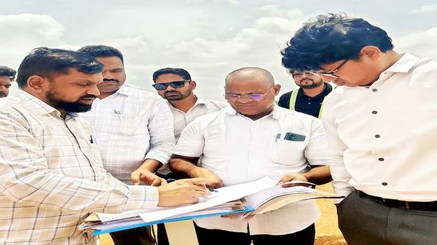 ఆక్రమణలకు తావివ్వొద్దు 