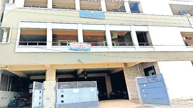 ఇన్‌చార్జిల పాలనలో దేవదాయ శాఖ