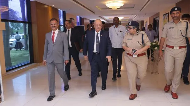 తిరుపతిలో పోలీస్‌ బాస్‌లు 