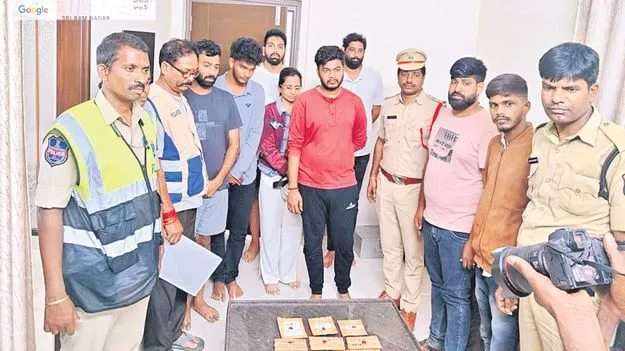  తీగలాగితే.. డ్రగ్స్‌ లింక్‌లు!