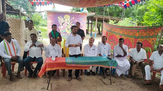 పాపన్న గౌడ్‌ ఆశయ సాధనకు కృషి చేయాలి