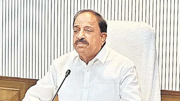 Thummala: కేంద్రం నిర్లక్ష్యం వల్లే యూరియా కొరత