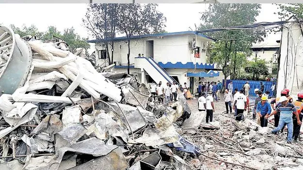 Sangareddy: రూ.కోటి పరిహారం ఇవ్వలేదు!