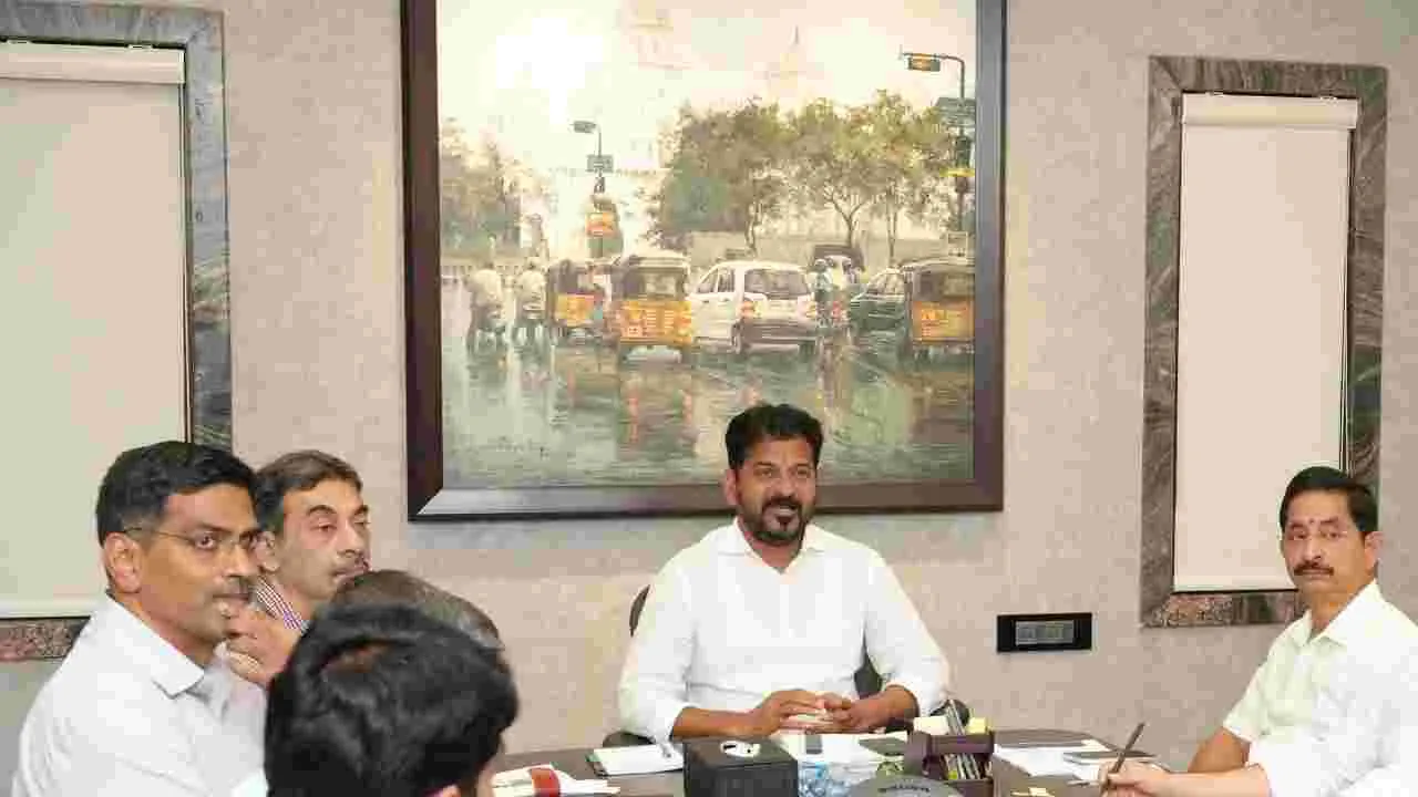  CM Revanth Reddy : వర్షాలు, వరదలు, ఉత్పన్నమైన పరిస్థితులుపై సీఎం రేవంత్ సమీక్ష