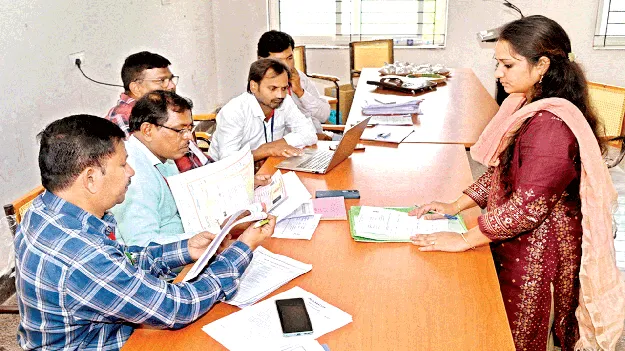 సర్టిఫికెట్ల పరిశీలన ప్రారంభం