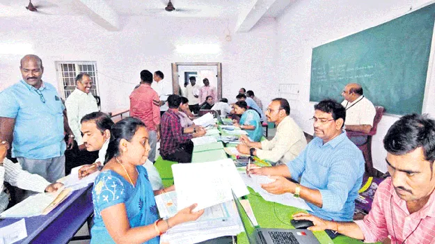 డీఎస్సీ సర్టిఫికెట్ల పరిశీలన పూర్తి