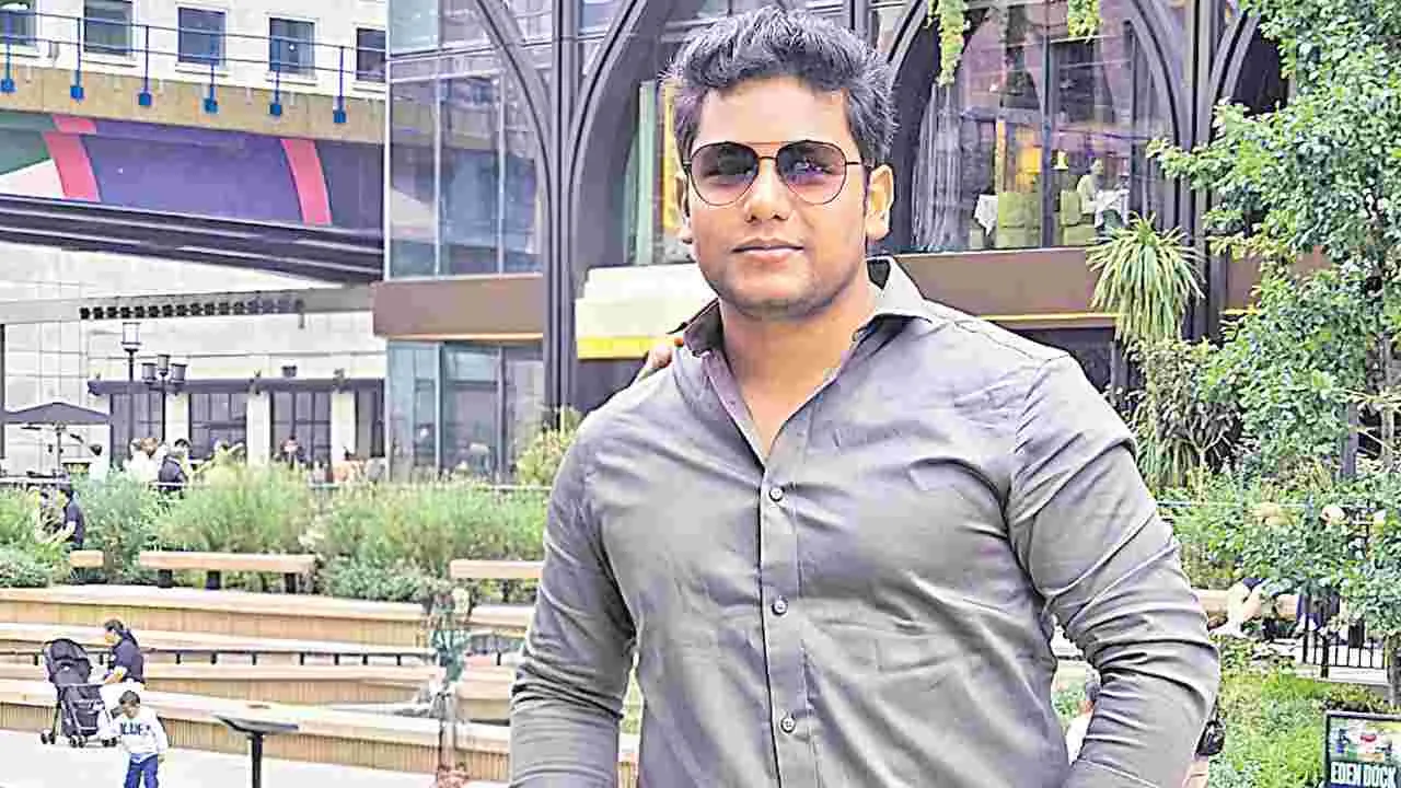 Manohar Reddy Honored: యూకేలో తెలుగు యువకుడి ప్రతిభ