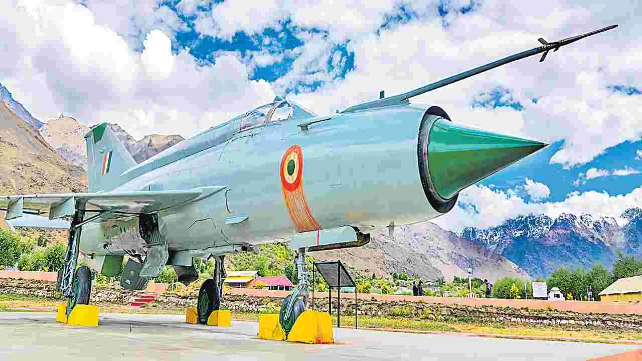 Indian Air Force: ఎగిరి వెళ్లే శవపేటికలు