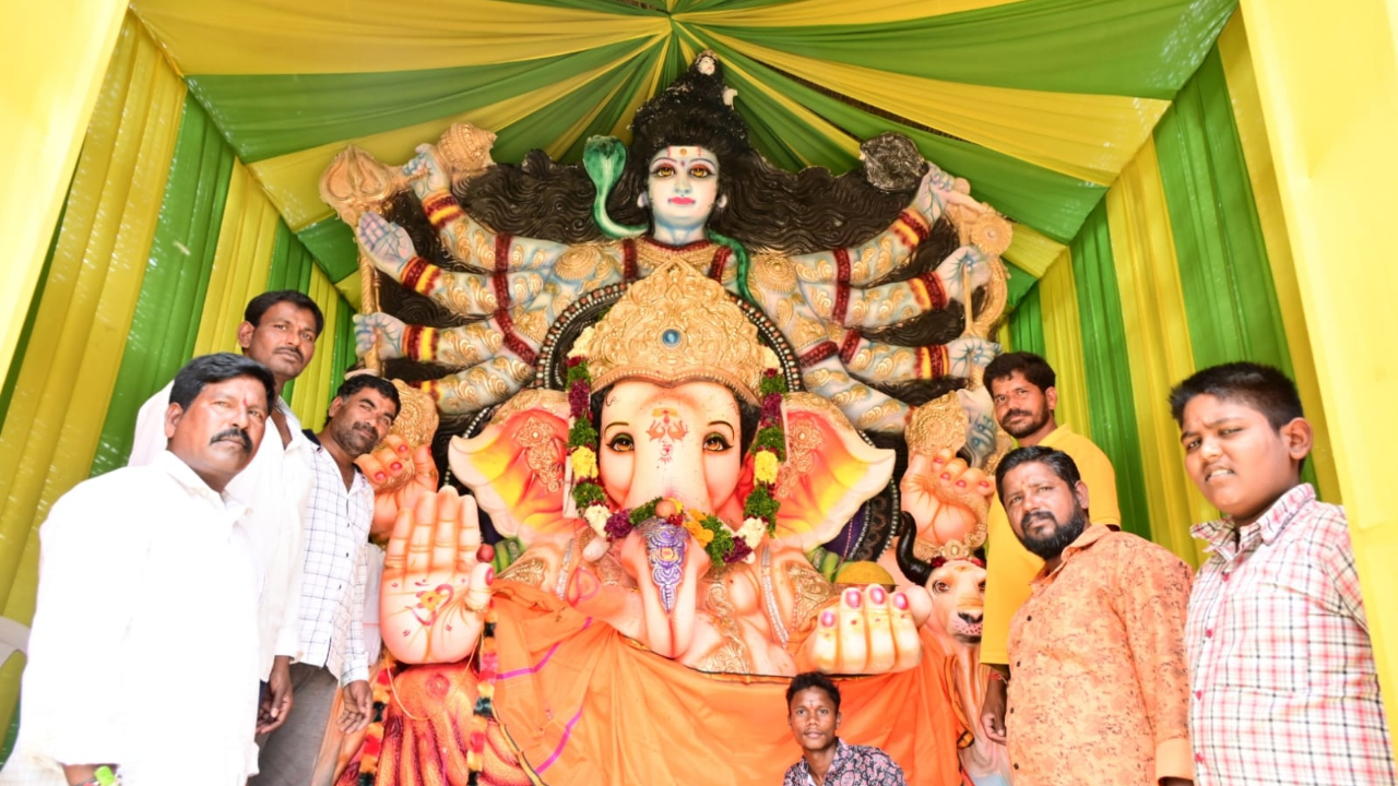 Wanaparthy: వనపర్తి జిల్లాలో వివిధ రూపంలో కొలువుదీరిన  గణపతులు