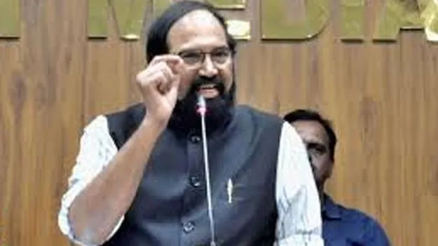 Uttam Kumar Reddy: అలుగు దుంకుతున్న చెరువులు