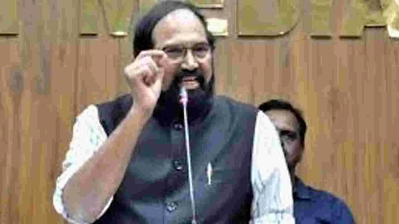 Uttam Kumar Reddy: అలుగు దుంకుతున్న చెరువులు