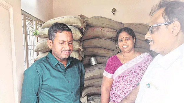 జిల్లావ్యాప్తంగా తనిఖీలు 