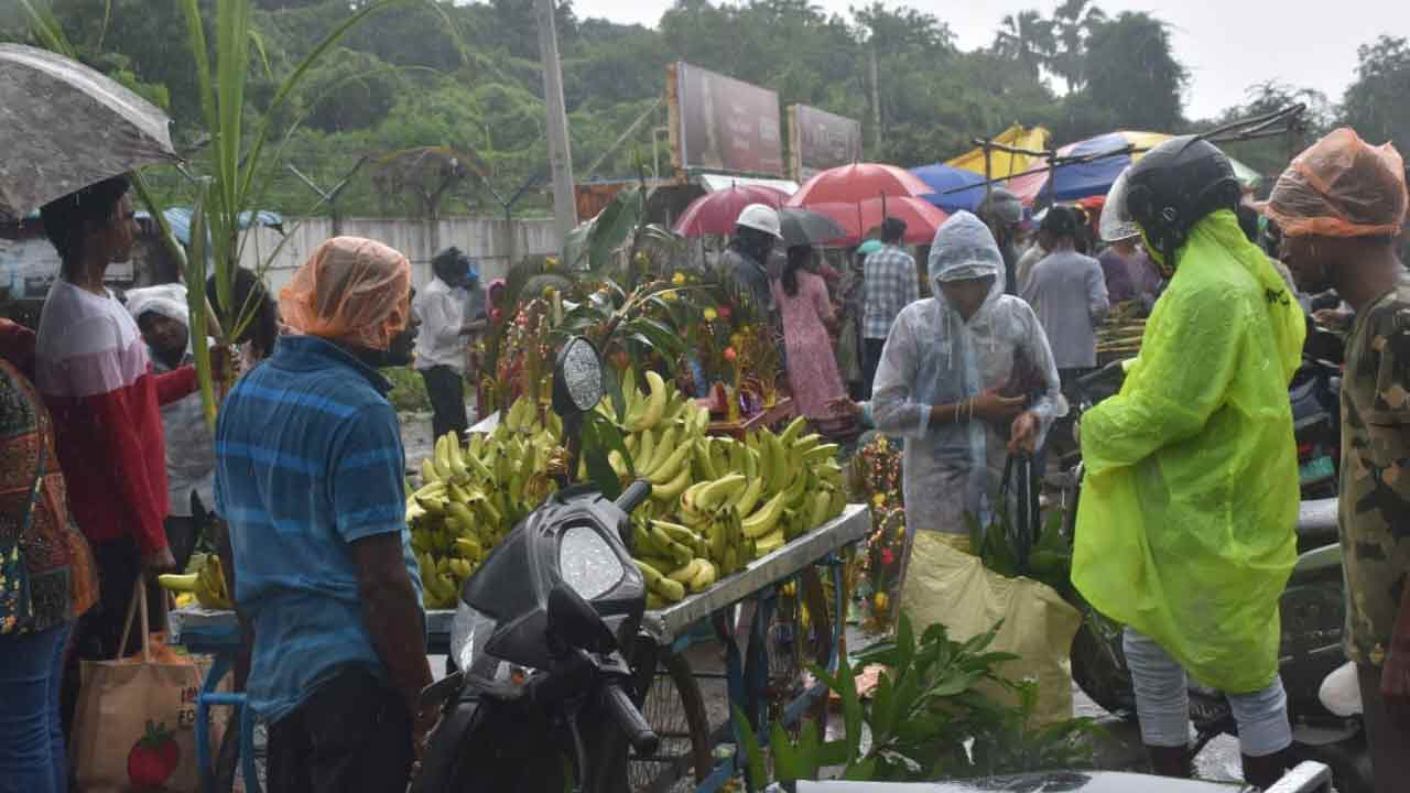 Vinayaka Chavithi 2025: లింగంపల్లిలో మొదలైన వినాయక చవితి సందడి