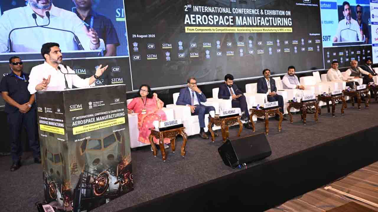 AP Minister Nara Lokesh: సీఎం చంద్రబాబు విజనరీ లీడర్ షిప్ వల్లే రాష్ట్రానికి గ్లోబల్ పరిశ్రమల రాక