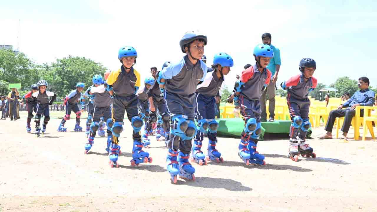 International Tennis Tournament: భువనగిరిలో అంతర్జాతీయ టెన్నిస్‌ సిరీస్‌ ప్రారంభం