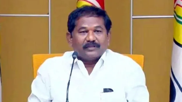 Minister Dola Balaveeranjaneyaswamy: సంక్షేమ హాస్టళ్లకు కాస్మెటిక్‌ కిట్లు