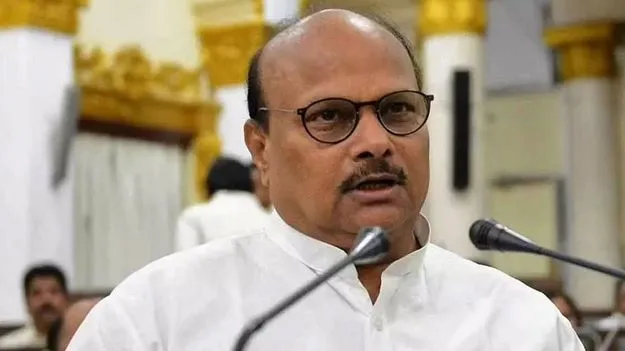 జగన్‌ హయాంలో అన్నీ కుప్పకూలాయి: యనమల