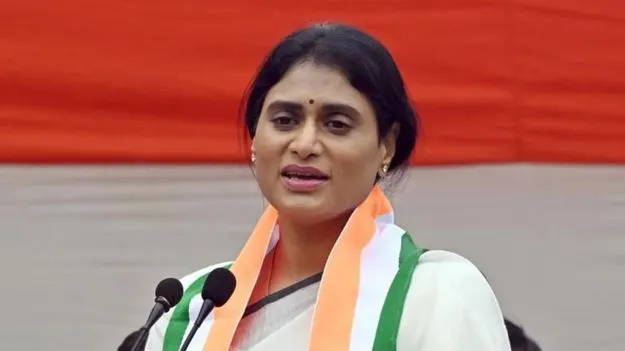 YS Sharmila: రైతుల యూరియా కష్టాలు వర్ణనాతీతం