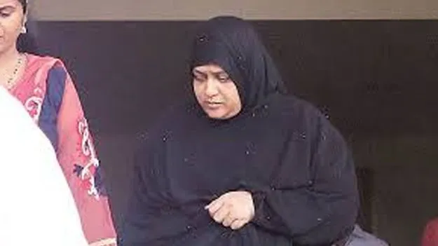 Nauheera Shake: చీటింగ్‌ కేసులో నౌహీరా షేక్‌ మరోసారి అరెస్ట్‌