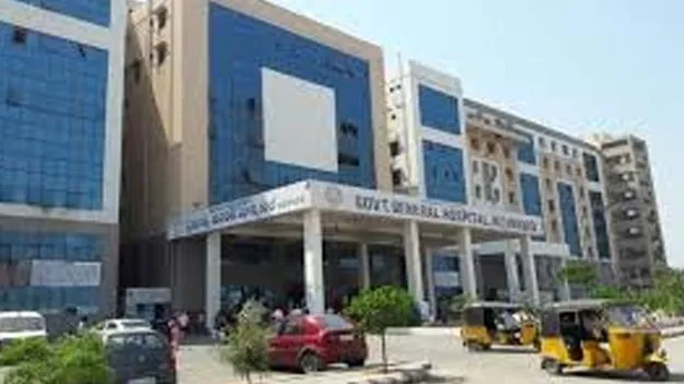 Nizamabad Medical College: ఐదుగురు మెడికోలపై 6 నెలల సస్పెన్షన్‌