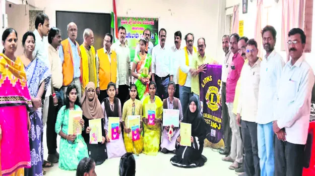 ఘనంగా తెలుగుభాష దినోత్సవం 